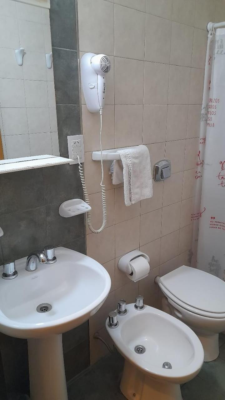 Bari Hotel Capdevila Ngoại thất bức ảnh