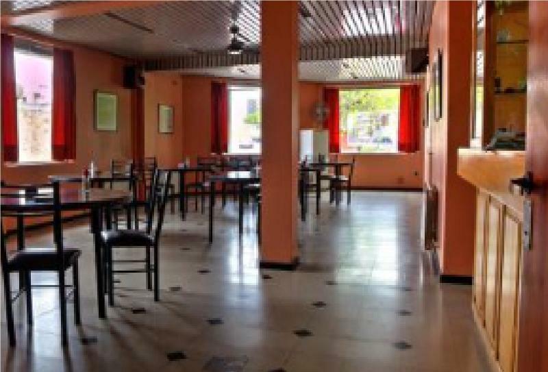 Bari Hotel Capdevila Ngoại thất bức ảnh